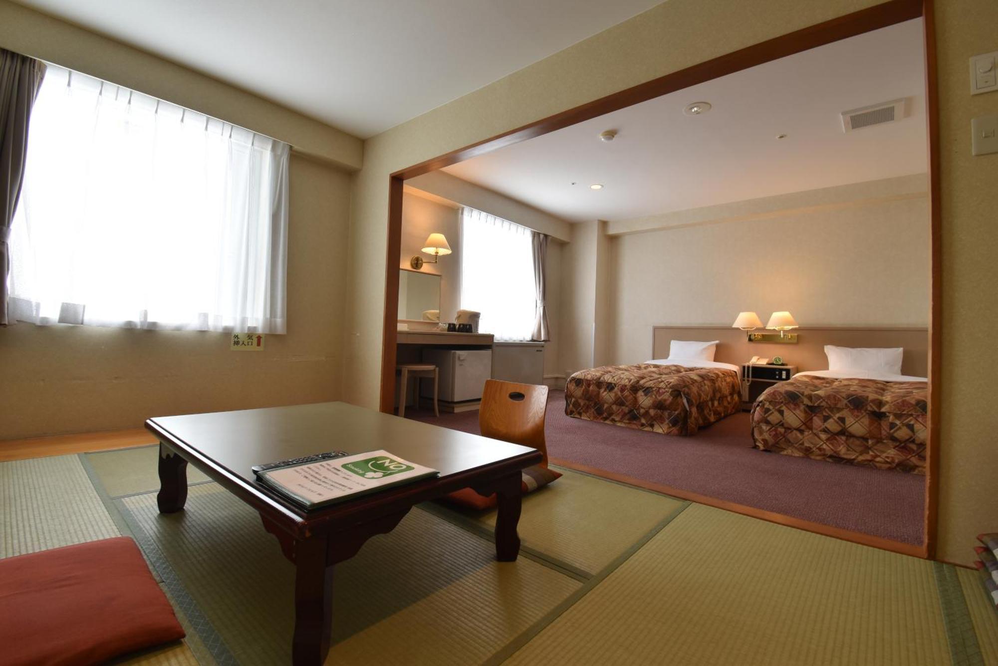 Shirogane Onsen Park Hills Biei